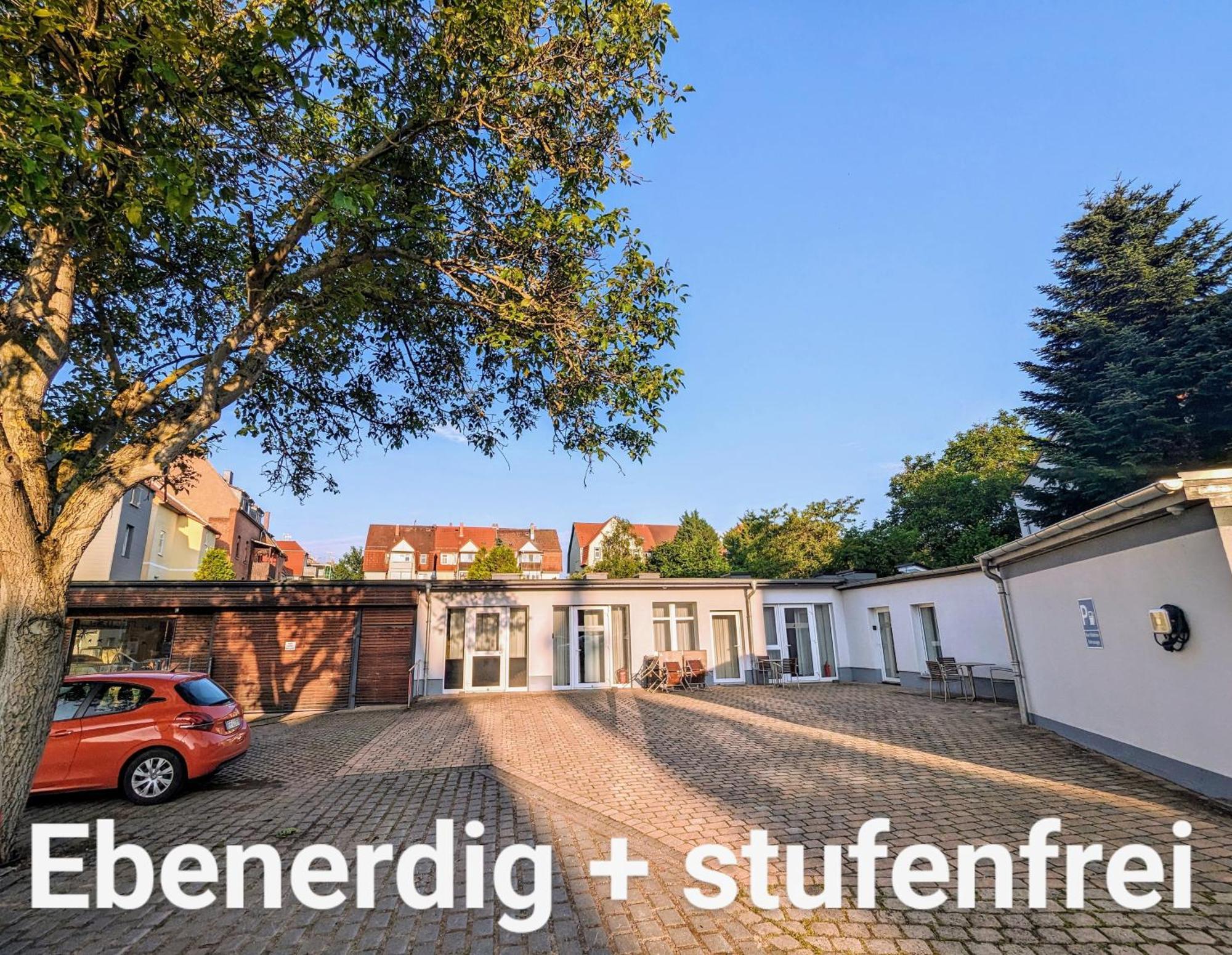 Apartment Urban - Orangerie - Am Schlosspark- Parken An Der Der Tuer- Barrierefrei, 900 Meter Zum Bahnhof - Wallbox *
